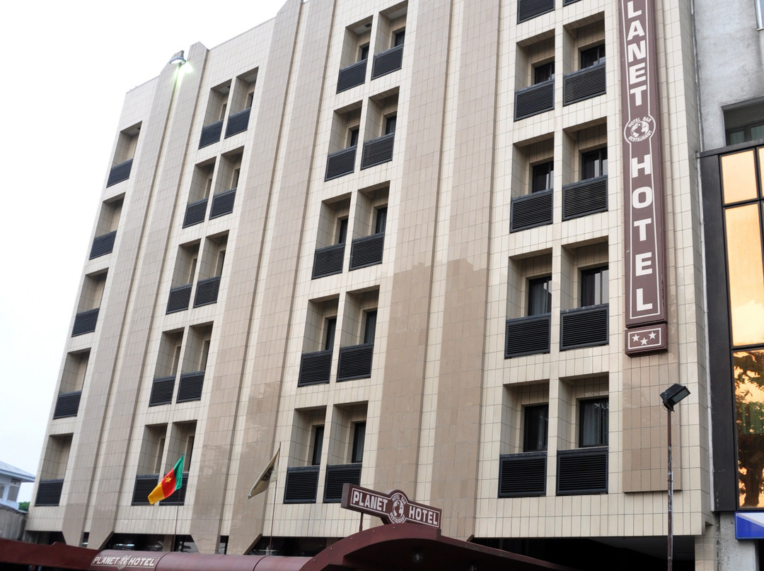Planet Hotel主图