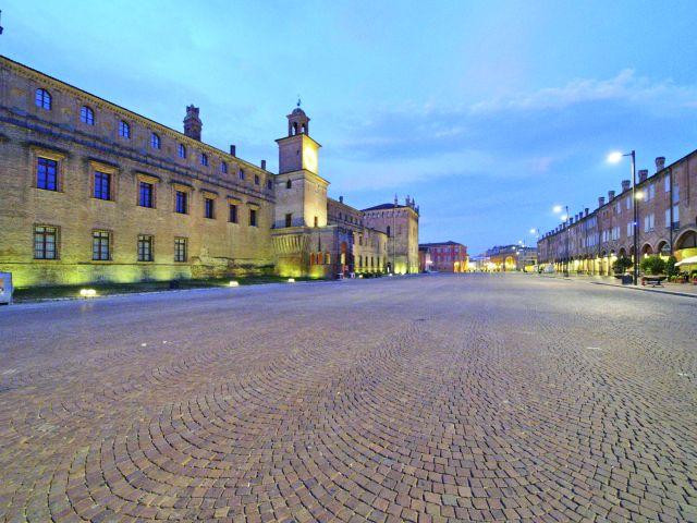 Piazza dei Martiri景点图片