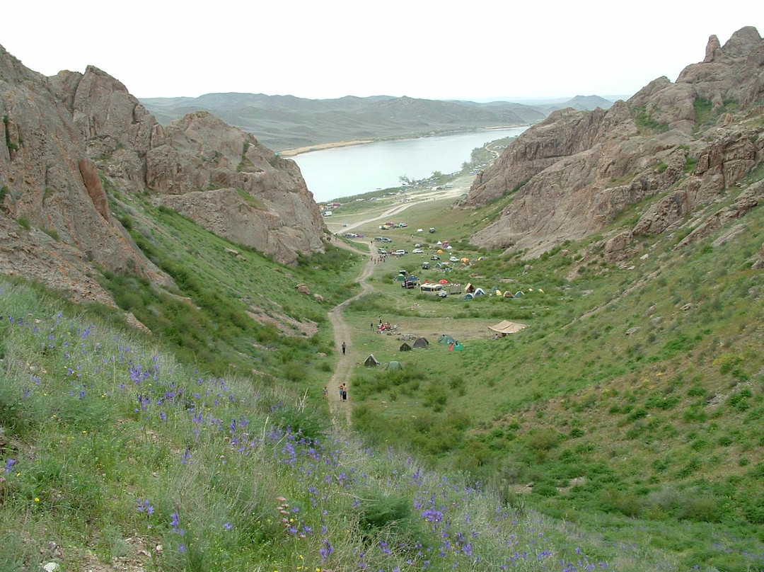 Tamgaly Tas-Konaev City必去景点