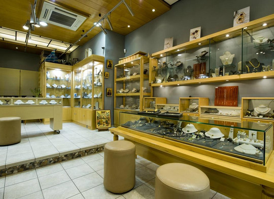 Babalu Art & Jewels-费拉必去景点