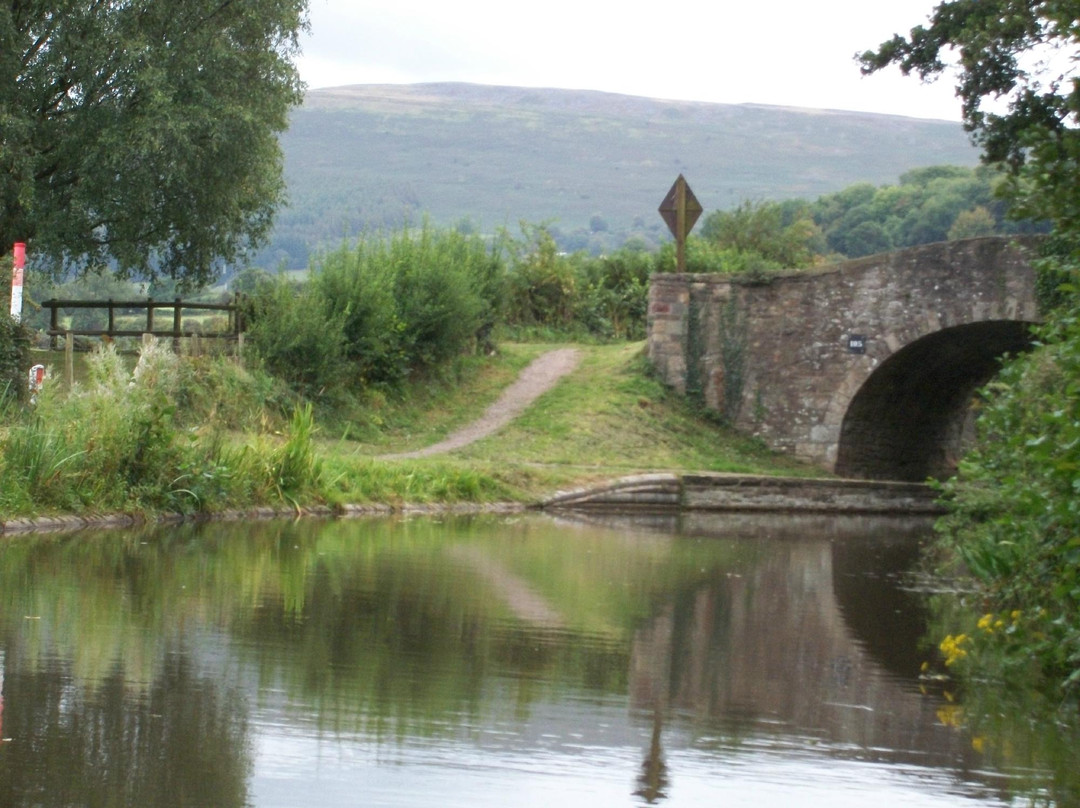 Penperlleni旅游攻略图片