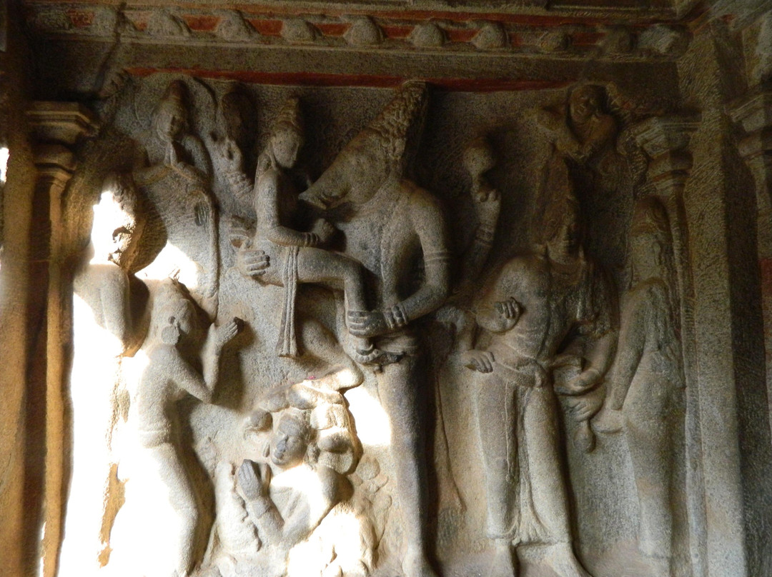Varaha Cave Temple-玛玛拉普蓝必去景点