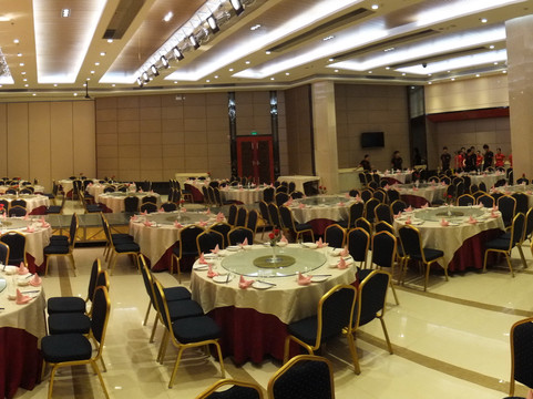 万德华美达安可酒店主图