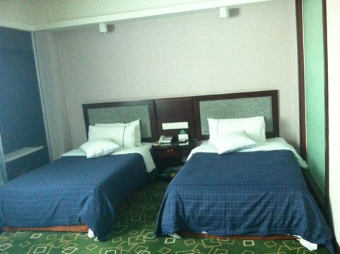 独山子大酒店主图