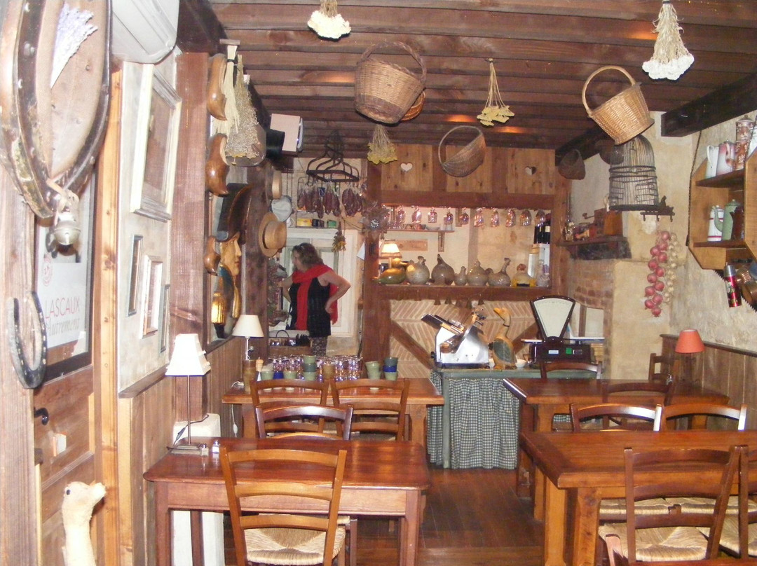 Dordogne餐馆和美食-La Chaumiere Montignac