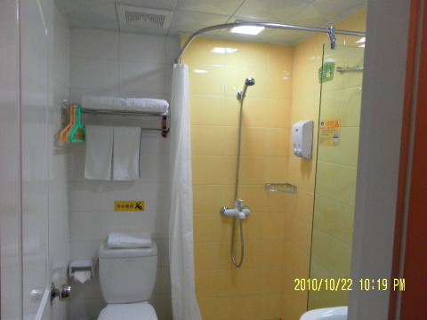 如家驿居酒店(杭州西湖区黄龙体育中心店)-客卧