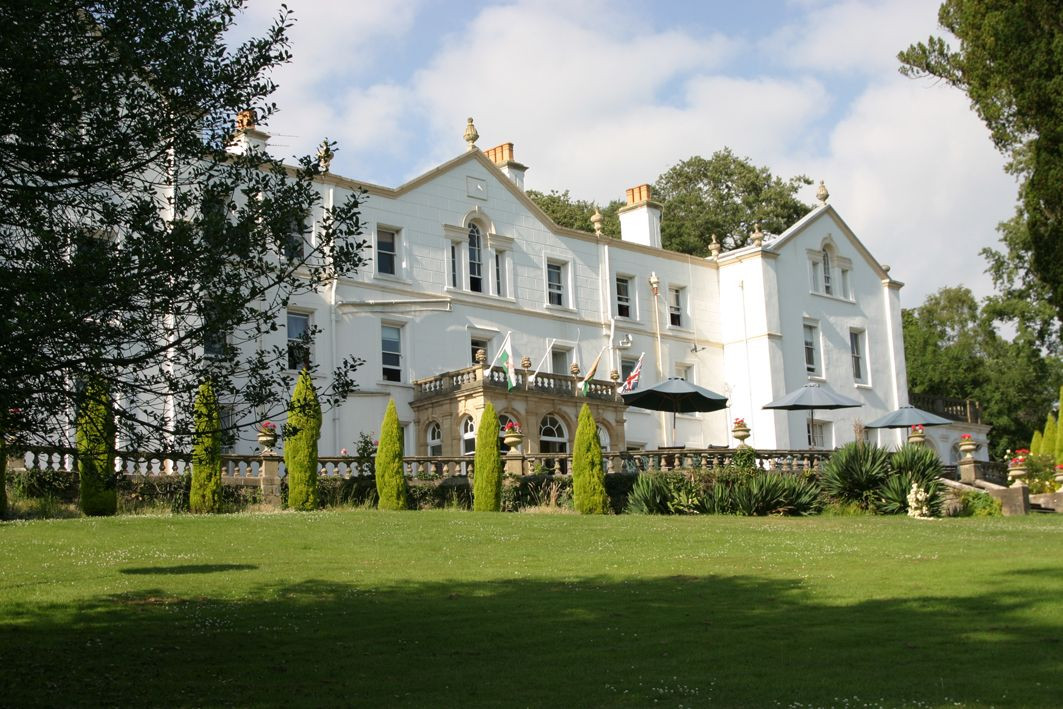 Court Colman Manor