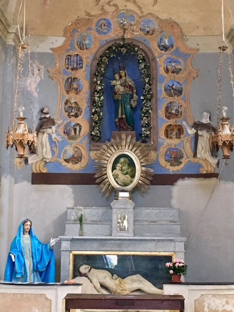 Chiesa del Sacro Cuore e di San Nicola Vescovo-Capraia Isola必去景点