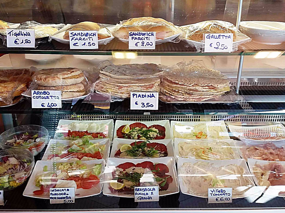 Cadriano餐馆和美食-La Piccola Caffetteria