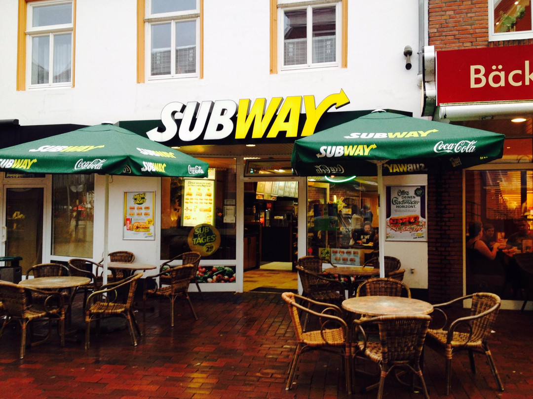 SUBWAY