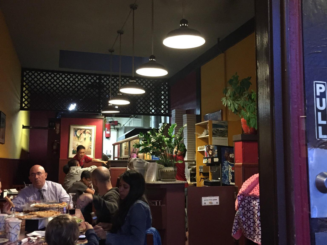 Pastino's Pasta & Pizza