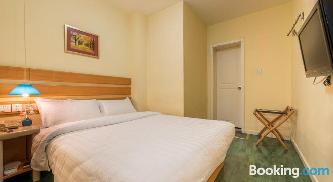 如家酒店·neo(重庆江北国际机场渝北广场地铁站店)主图