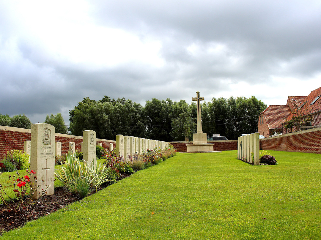 Suffolk Cemetery, Vierstraat-Heuvelland必去景点