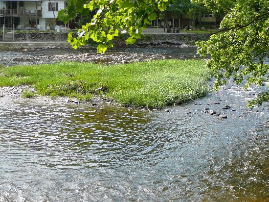 Smoky Mountain River Rat Tubing-汤森必去景点
