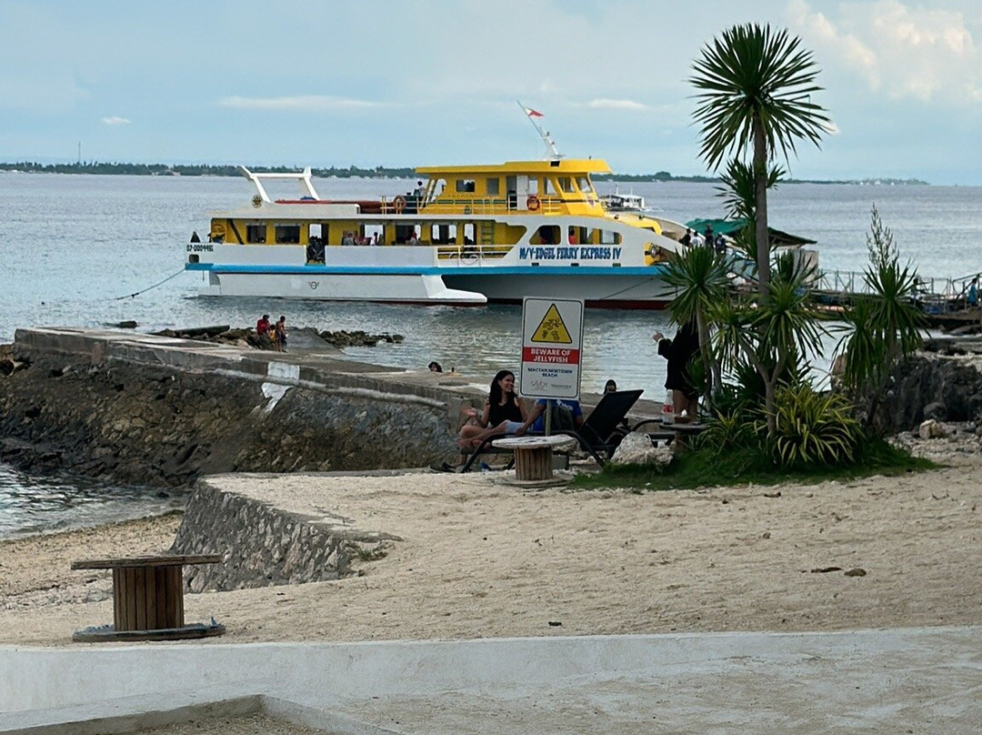 Mactan Newton Beach景点图片