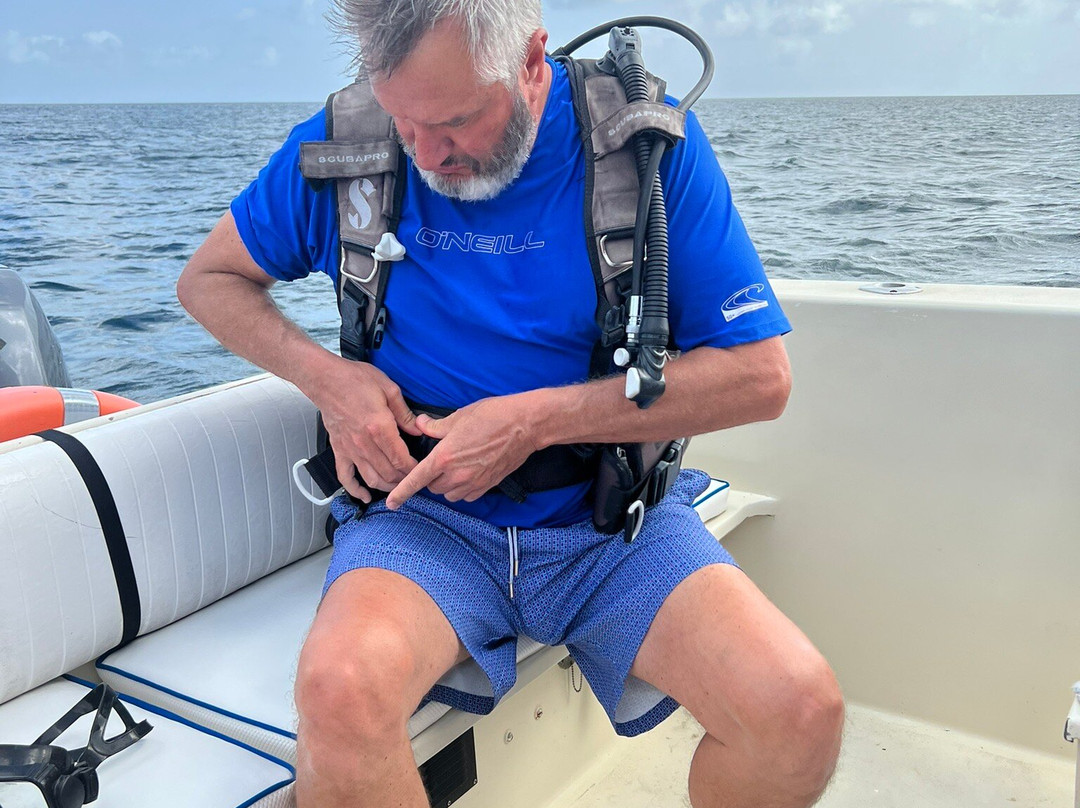 Special 'D' Diving & Charters-West End Village必去景点