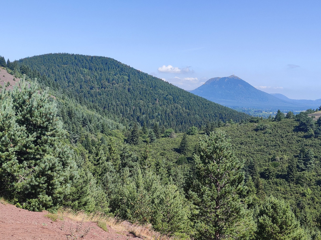 Puy de la Vache景点图片