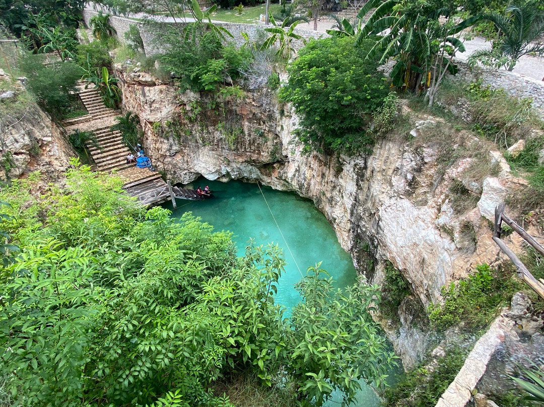 Cenote Santa Rosa-Homun必去景点