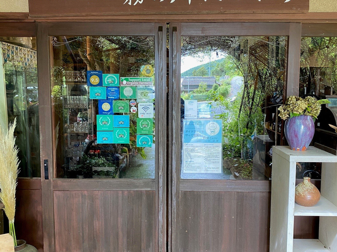 高原酒店主图