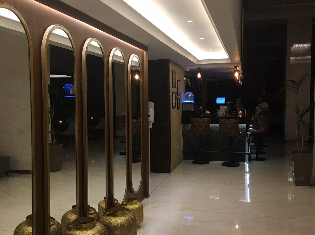 Acandia Hotel主图