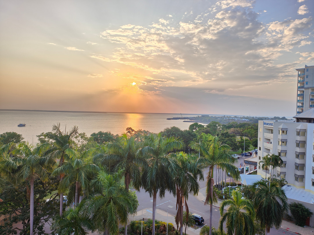 曼特拉滨海酒店主图