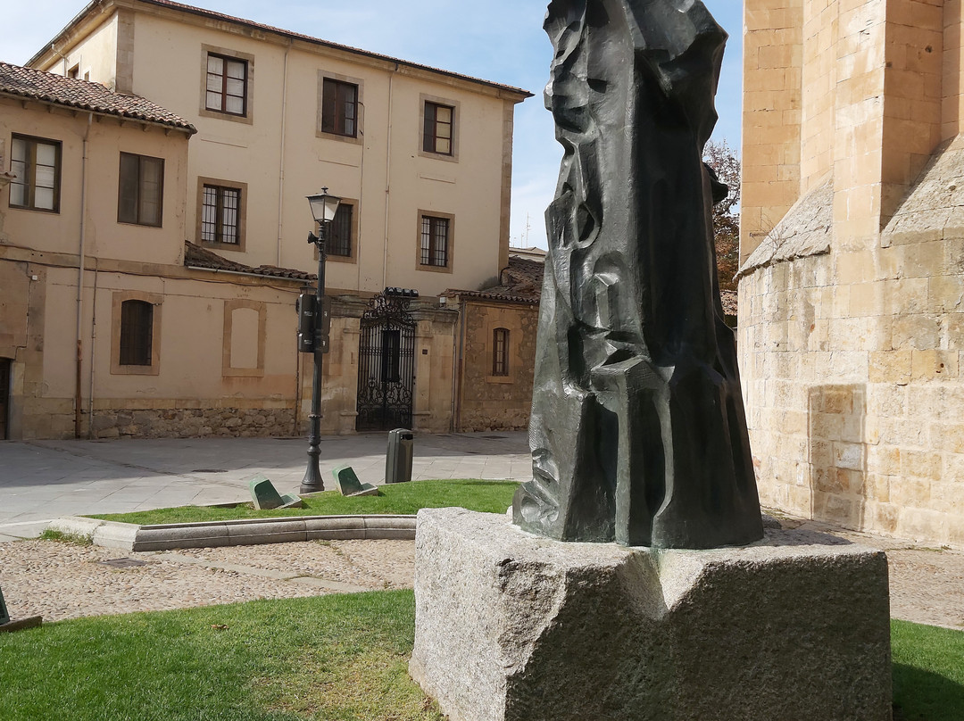Monumento a Miguel de Unamuno-萨拉曼卡必去景点