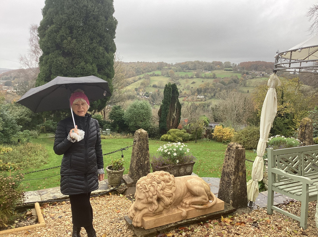 伯利法院酒店主图