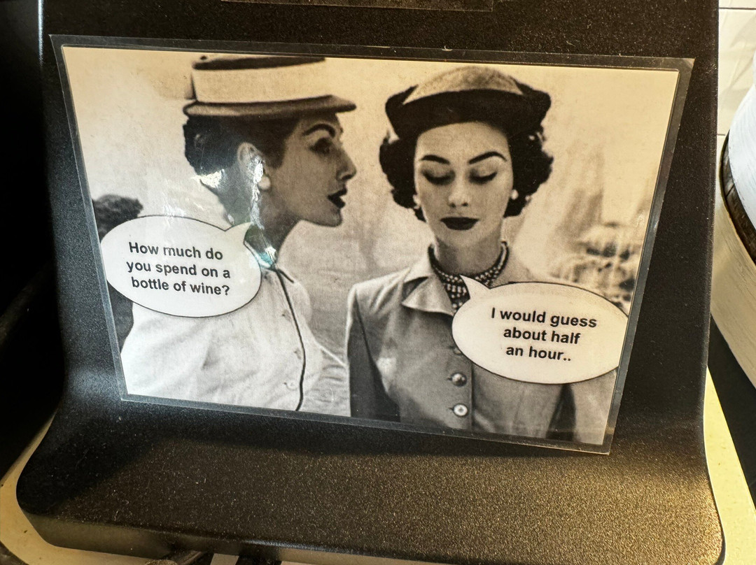 Misha's Vineyard Tasting Room-克伦威尔镇必去景点