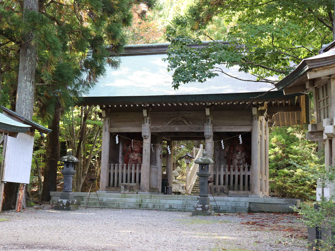 Shinzan Shrine景点图片