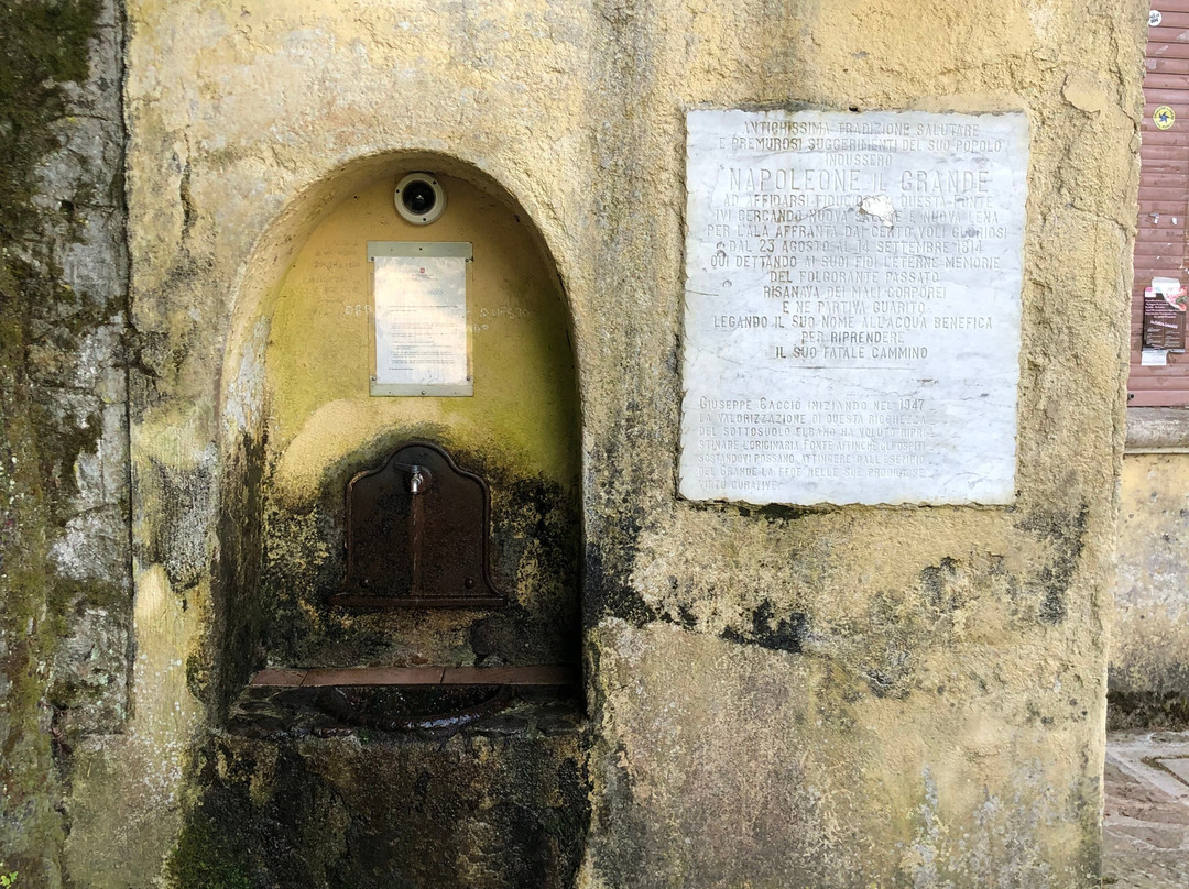 Fonte di Napoleone景点图片