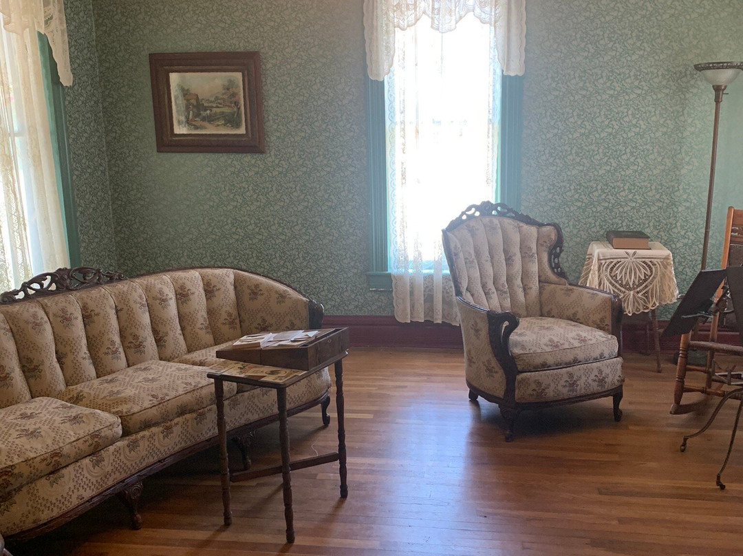 Opal Lawrence Historical Park-梅斯基特必去景点