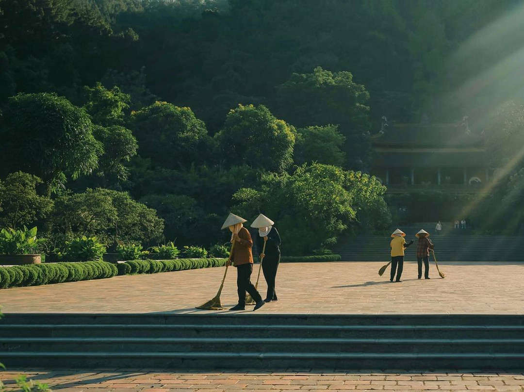 Phi Lai Temple Pagoda景点图片