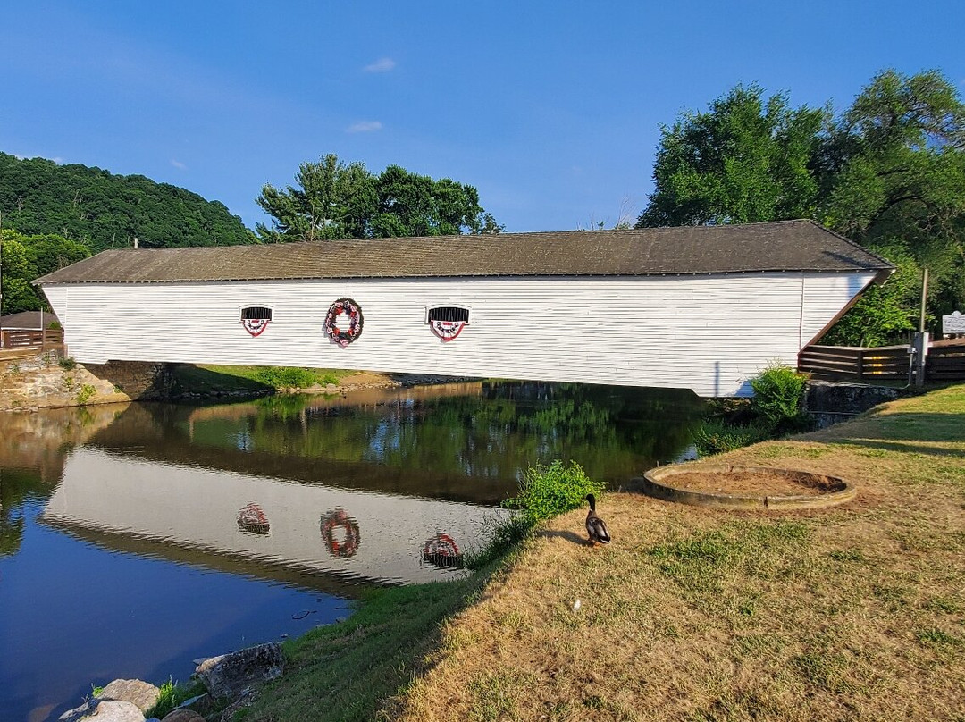 Elizabethton Covered Bridge景点图片