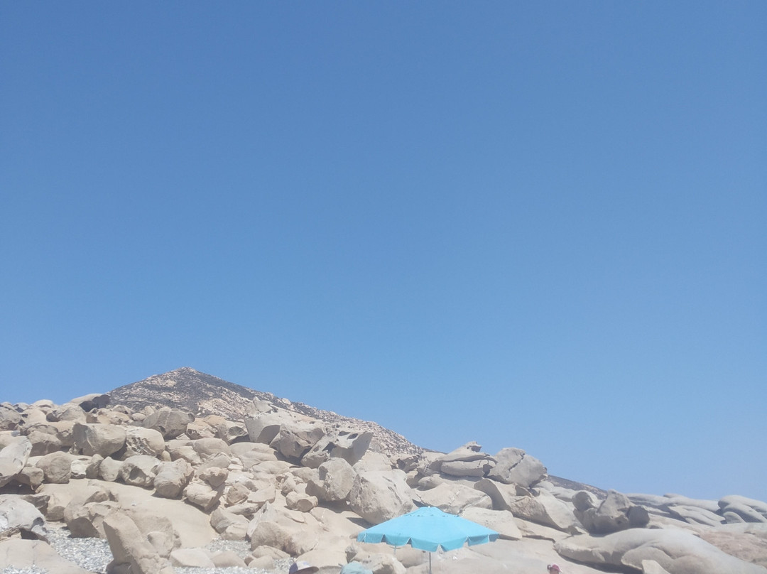 Livada Beach景点图片
