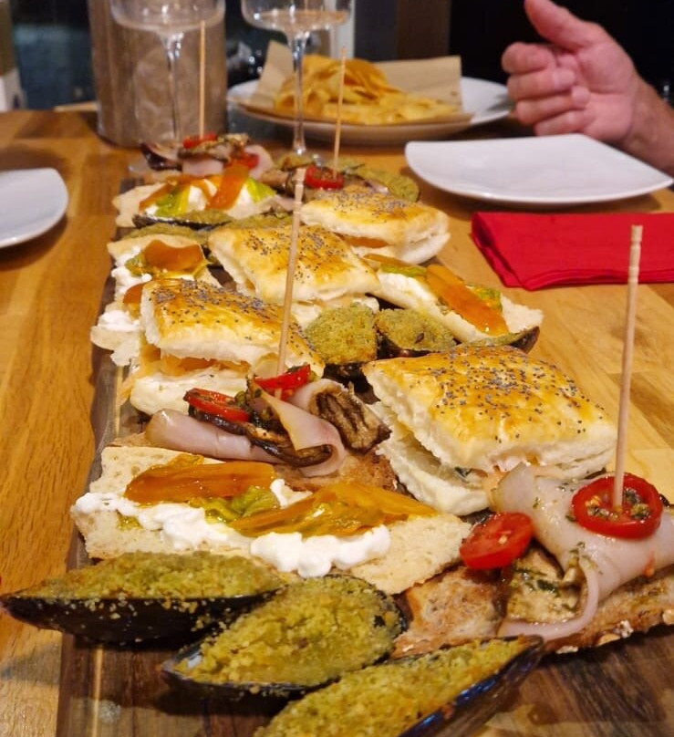 Vineria Enoteca dotvini-San Sperate必去景点
