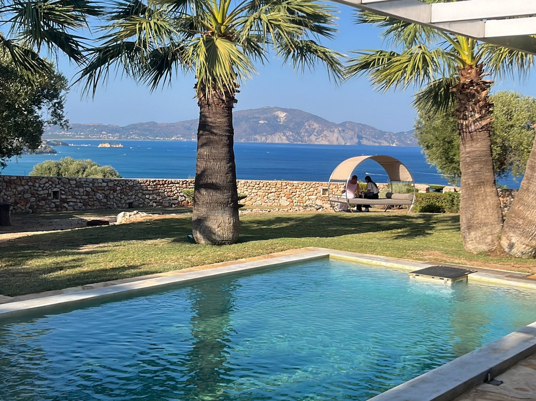 Kymaros Villas主图