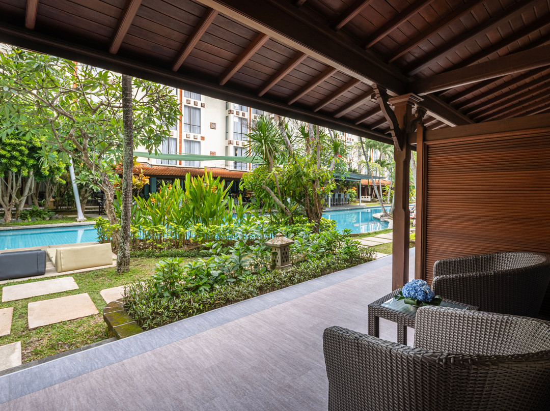 沙努尔普莱姆广场酒店-巴厘主图