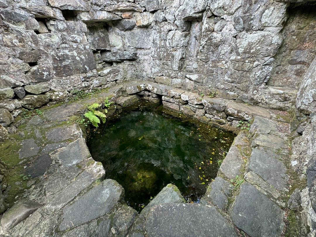 St Cybi's Well-Llangybi必去景点