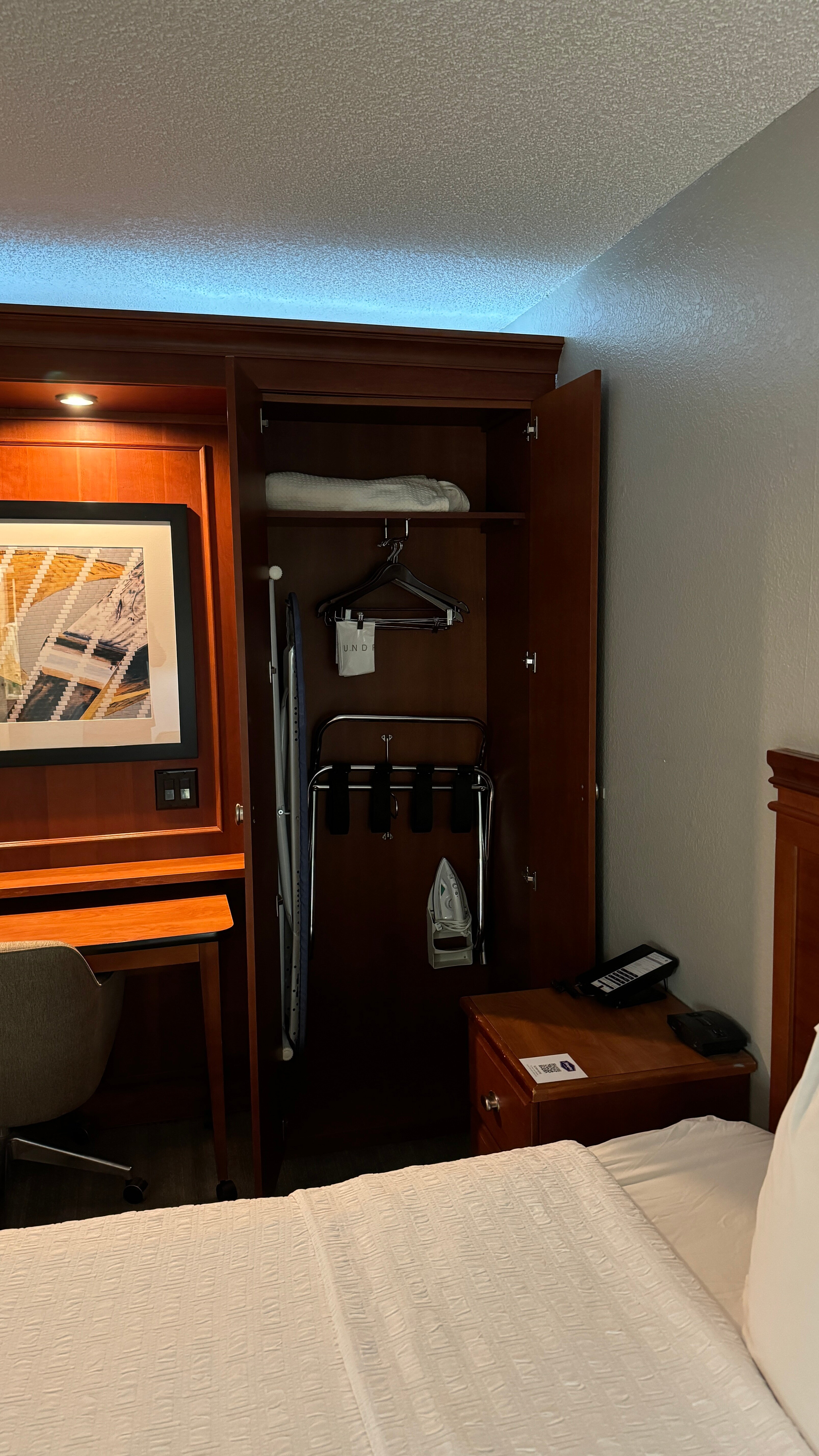 德梅因机场希尔顿恒庭酒店-客卧