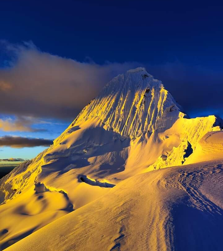 Taulliraju Expeditions-瓦拉斯必去景点