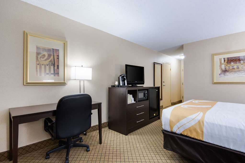 Quality Inn Oneonta Cooperstown Area主图