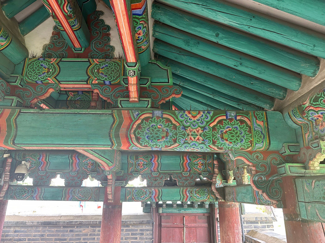 Changryongmun Gate-水原市必去景点