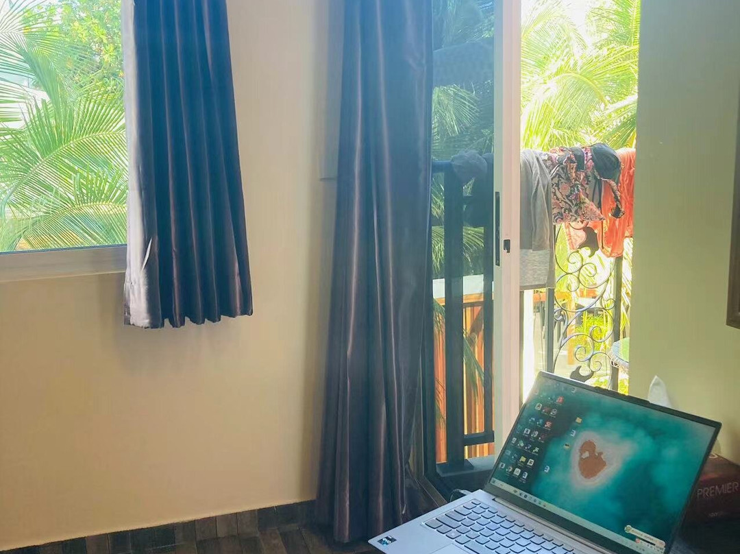 Paguro Beach Inn主图