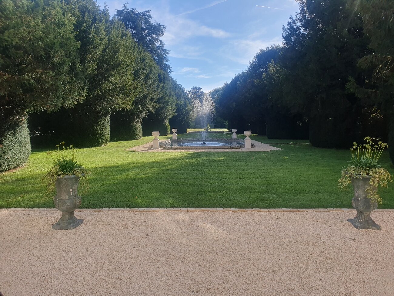 Chateau de la Couronne-官方