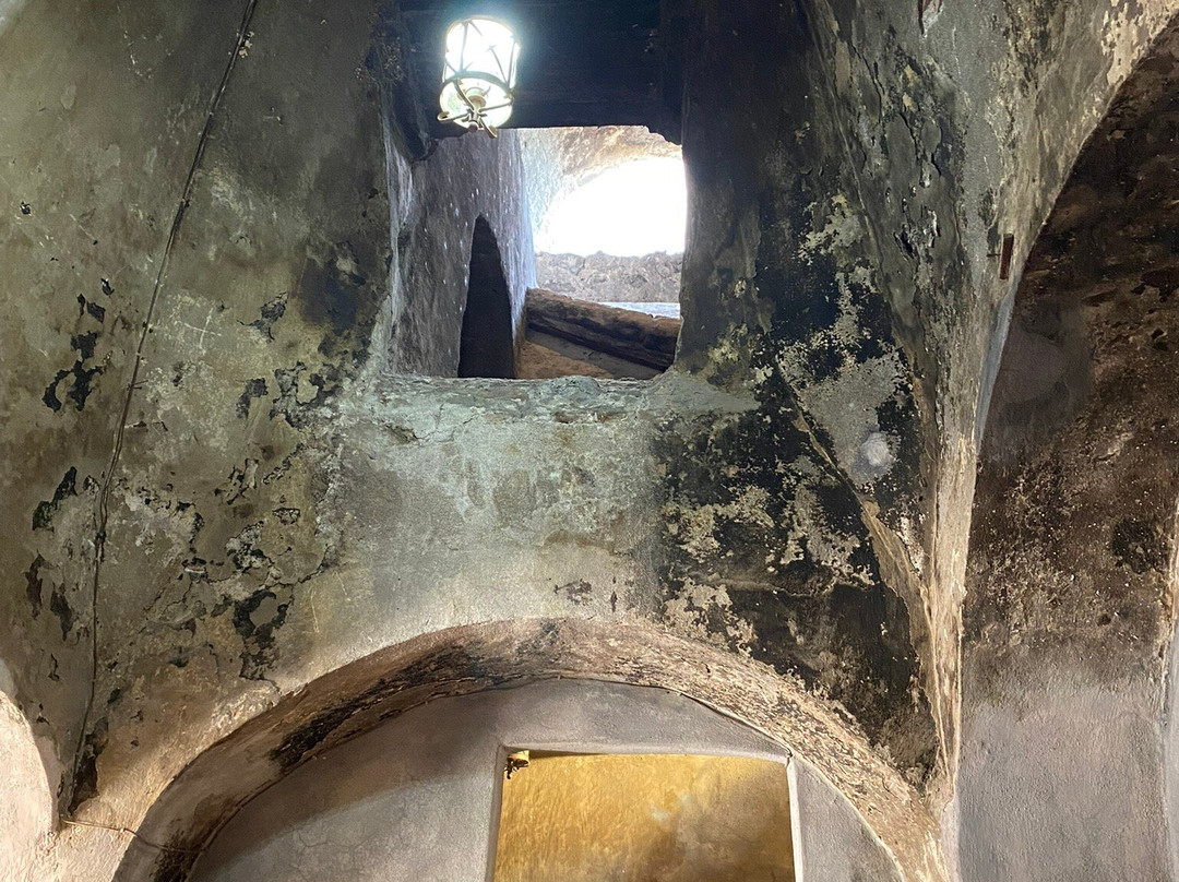 Templo y ex-convento de la Santa Cruz de los Milagros-克雷塔罗必去景点