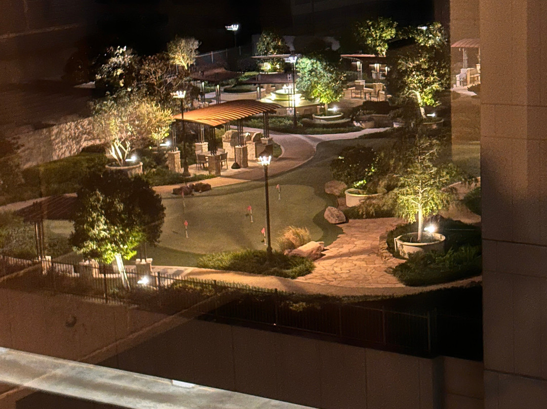 休斯敦萨萨酒店主图