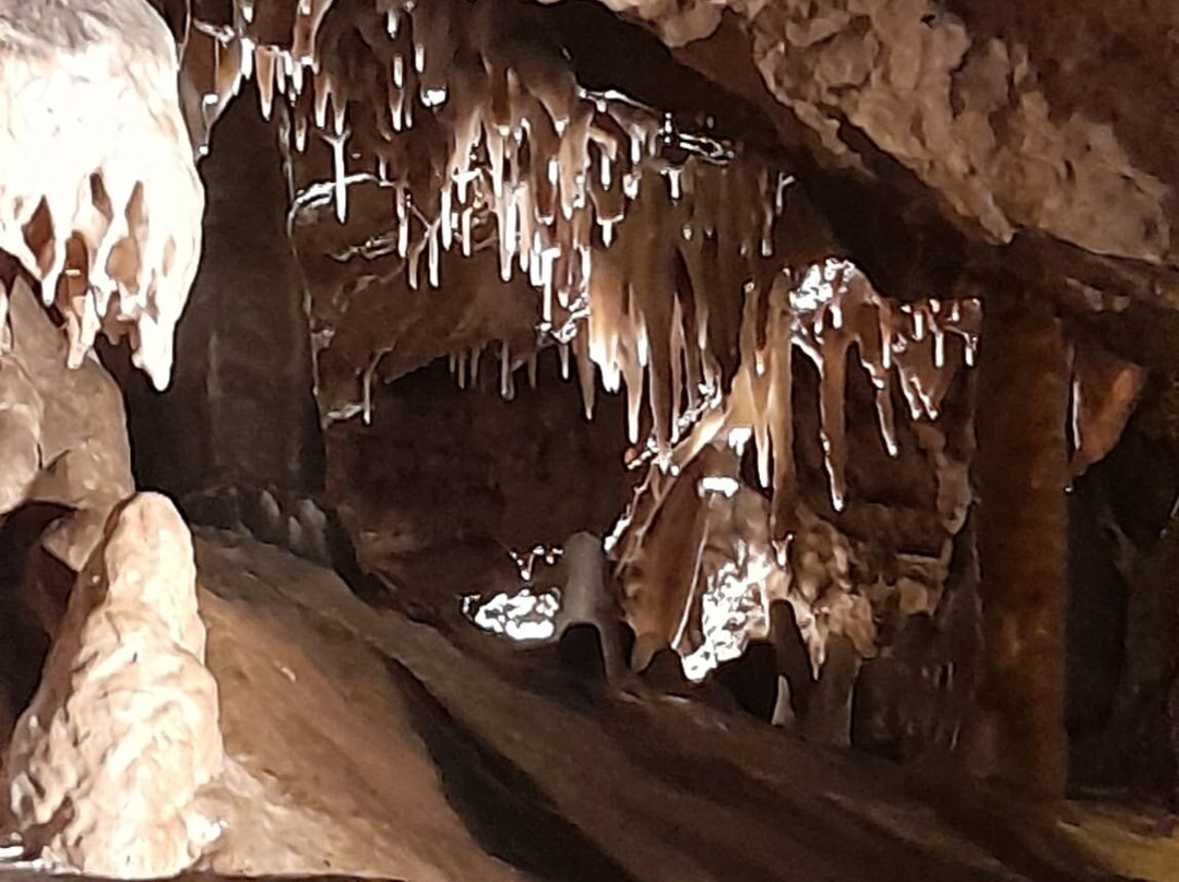 Grotte de Comblain景点图片