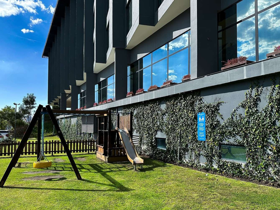 Wyndham Quito Airport