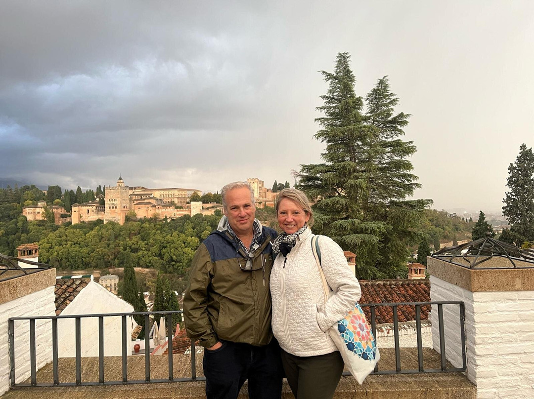 Tours by Locals-格拉纳达必去景点