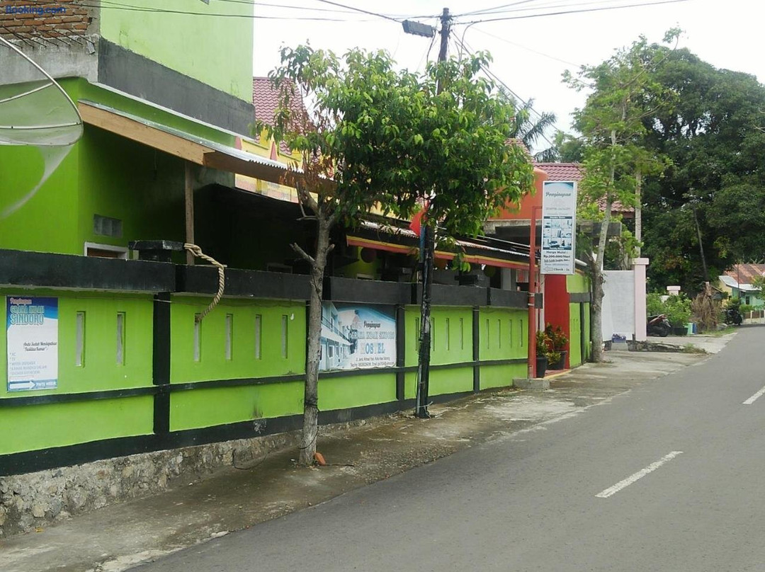 RedDoorz Syariah near Paradiso Beach Sabang